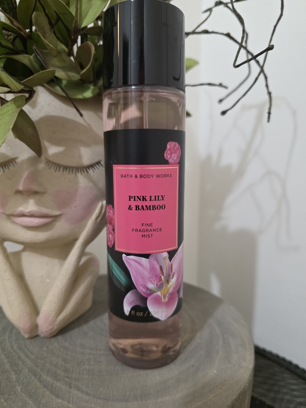 Bath & Body Works Pink Lily & Bamboo Fine Fragrance Mist - Black & Pink